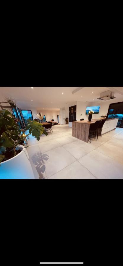 Magnifique Villa Avec Jaccuzi Wimille Екстериор снимка