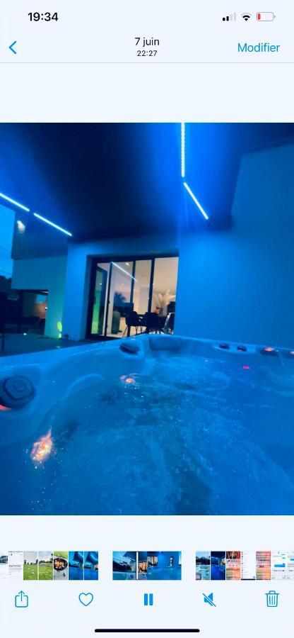 Magnifique Villa Avec Jaccuzi Wimille Екстериор снимка
